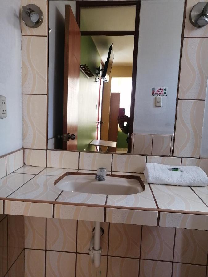 Hostal Boulevard Наска Экстерьер фото